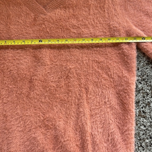 OTT women’s sweater M/L‎ eyelash texture, dusty, pink, long sleeve bell cuff . - Picture 13 of 15